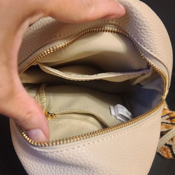 Colab Mini Backpack Sling Bag White Embroidered Strap Vegan - Picture 4 of 9